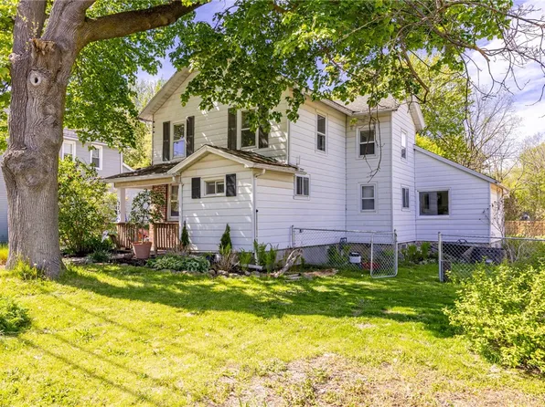 1225 Macedon Center Rd, Macedon, NY 14502