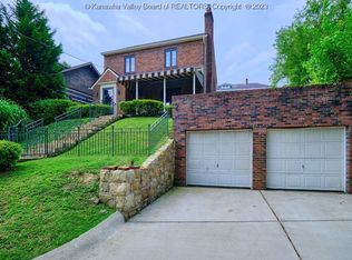 841 Spring Rd, Charleston, WV 25314