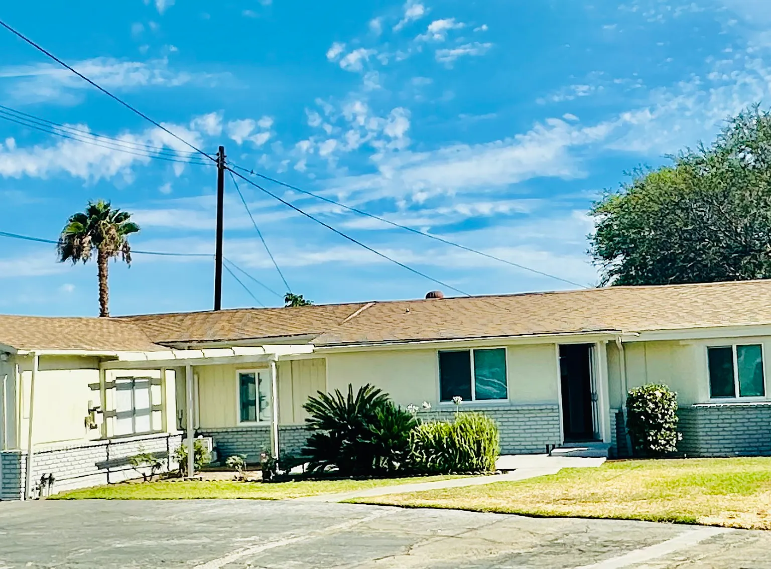 Jeffries Ave, Monrovia — Photo 1