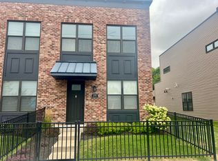 330 N Indiana Ave, Crown Point, IN 46307