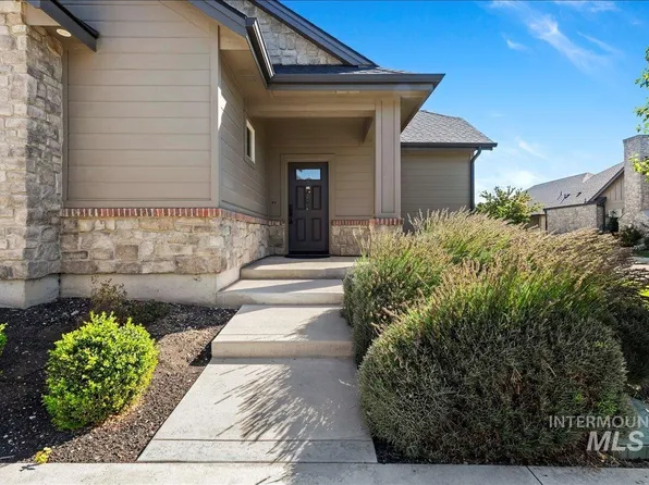 4132 E Silverking Ln, Meridian, ID 83642