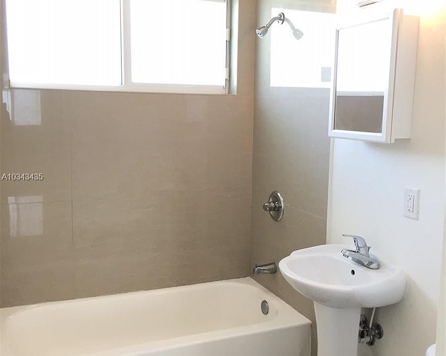 1st image of 9770 E Bay Harbor Dr APT 5
