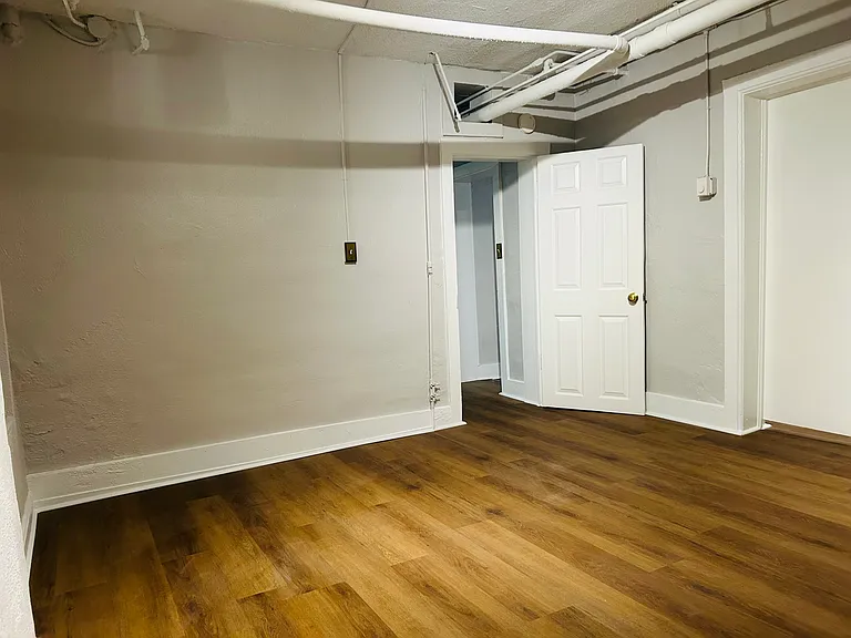 1109 N Emerson St #5 — Photo 18