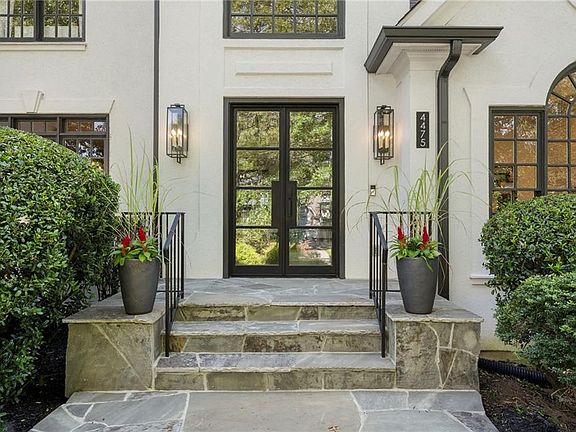 2nd image of 4475 Crestwicke Pointe
