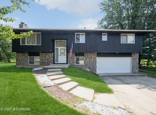 154 Scott Dr, Dundee, IL 60118