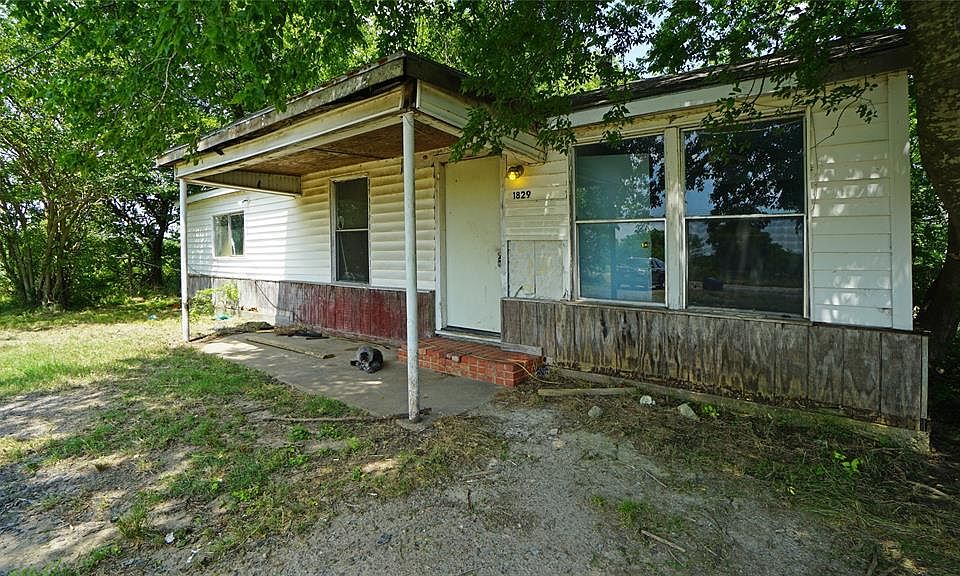1st image of 1829 Farm Road 275 S