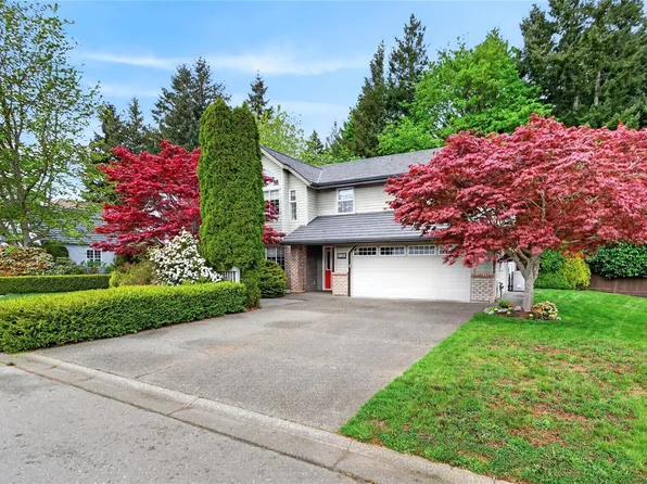 1015 Kingsley Cres, Comox, BC V9M 3R7