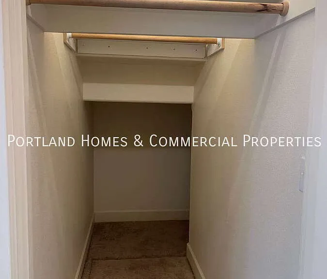 8814 N Curtis Ave — Photo 7