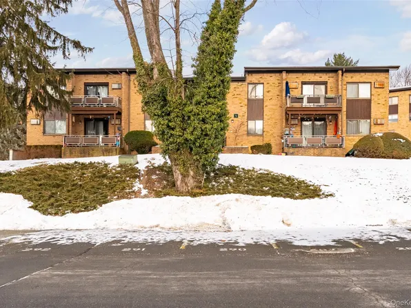 9 Charles Ln 2C, Pomona, NY 10970