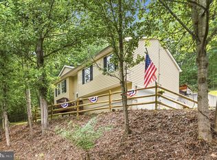 286 Oregon Hollow Rd, Linden, VA 22642