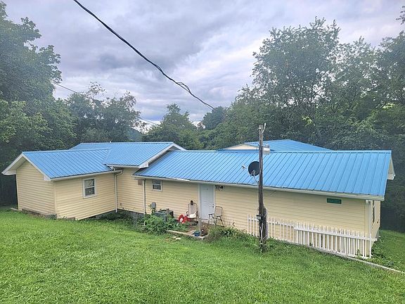 2nd image of 634 Pine Dr