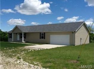 100 Chestnut Dr, Winfield, MO 63389
