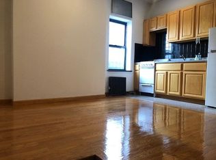 120 E 1st St APT 12, New York, NY 10009
