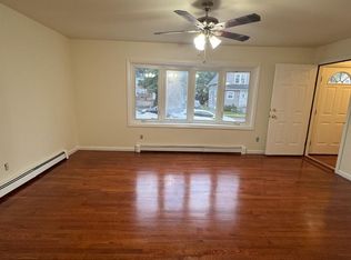152 Jackson Ave #1, Bridgeport, CT 06606