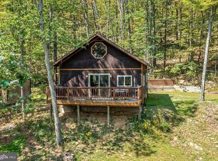601 Dove Dr, Paw Paw, WV