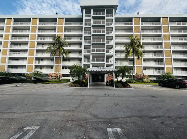 3091 N Course Dr APT 710, Pompano Beach, FL 33069