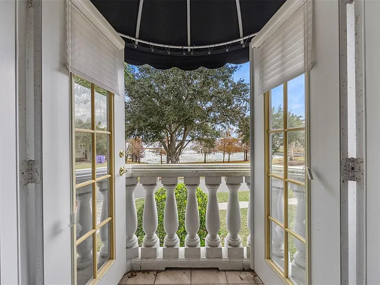 8742 Southern Breeze Dr — Photo 46