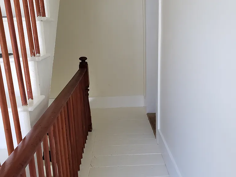 251 Locust St — Photo 11