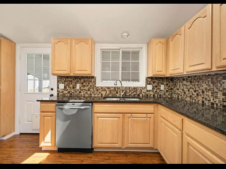 5820 N Moore St — Photo 14