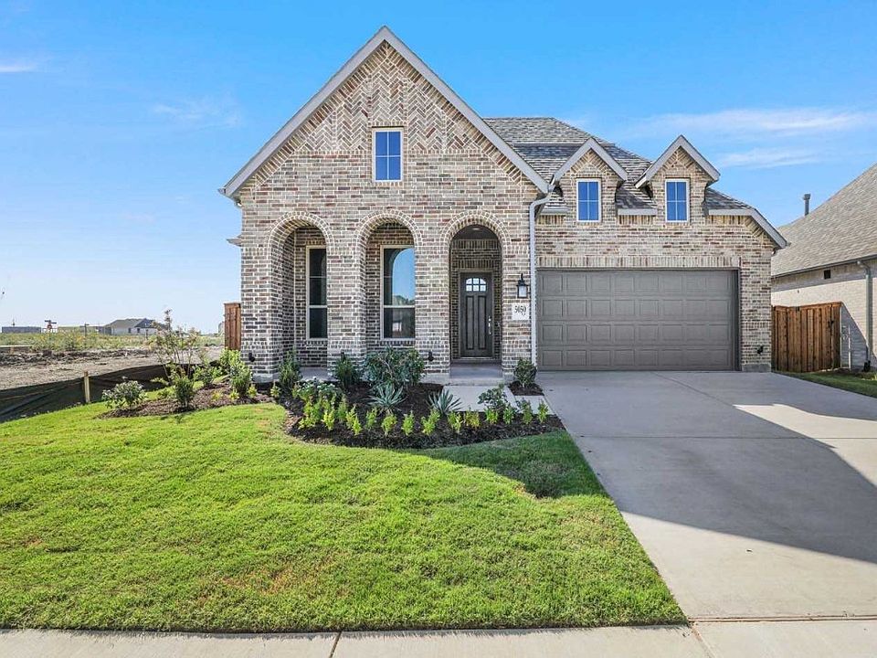 1st image of 5050 Duck Cove Cir
