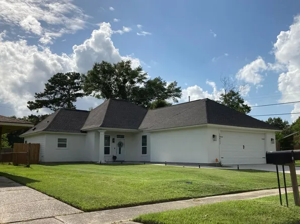 10417 W Almond Dr, Baton Rouge, LA 70807