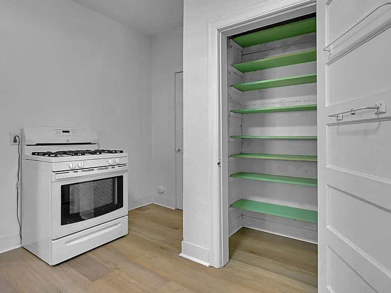 1825 Cumberland Ave — Photo 17