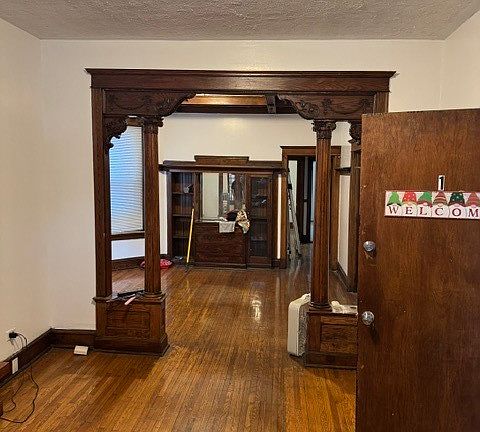 4th image of 3919 W Monroe St