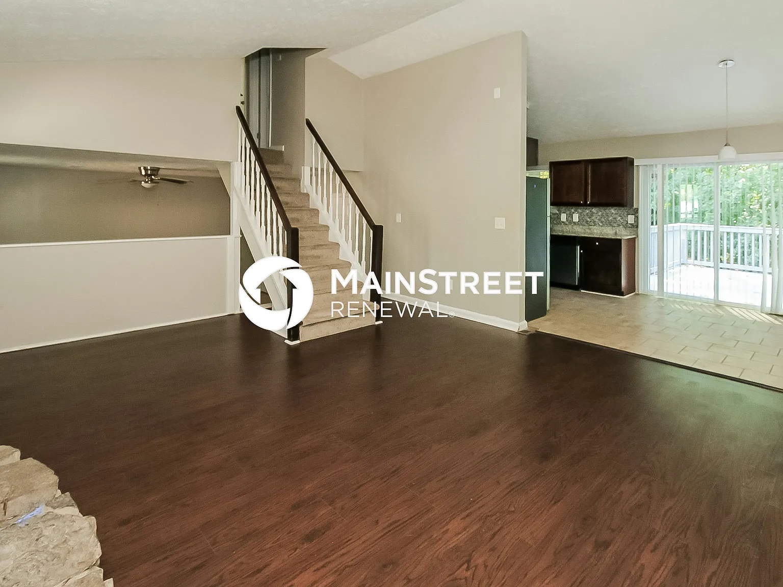 400 Doe Ct — Photo 4
