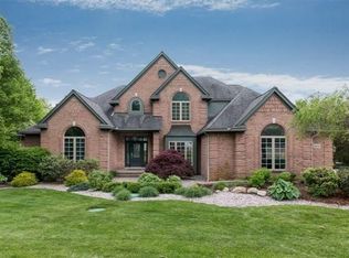 8009 Mester Rd, Chelsea, MI 48118