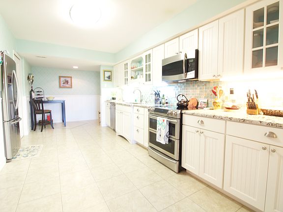 3rd image of 5200 Brittany Dr S APT 1410