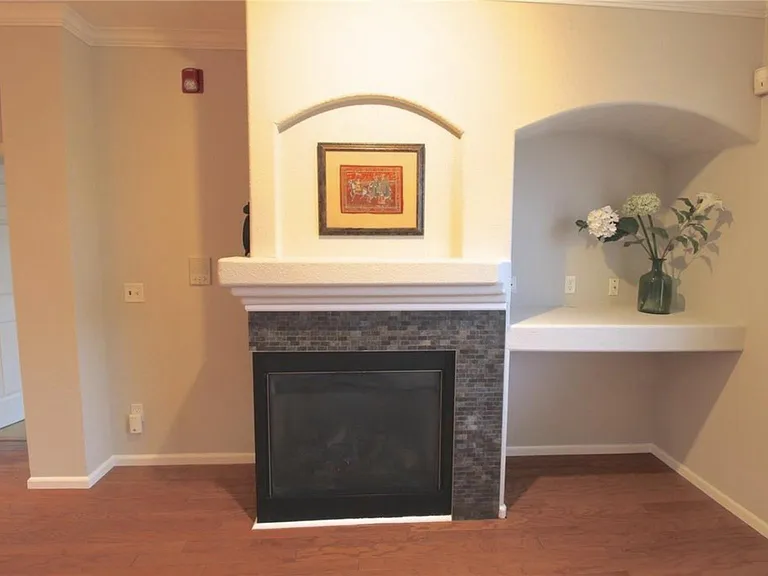 1747 N Washington St #B302 — Photo 9