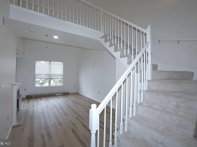 1641 International Dr #410 — Photo 4