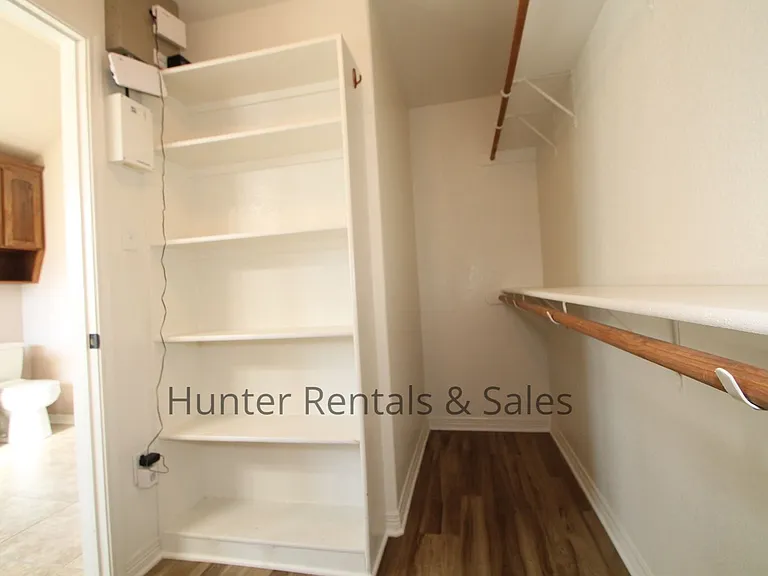 2522 Boxwood Dr — Photo 24