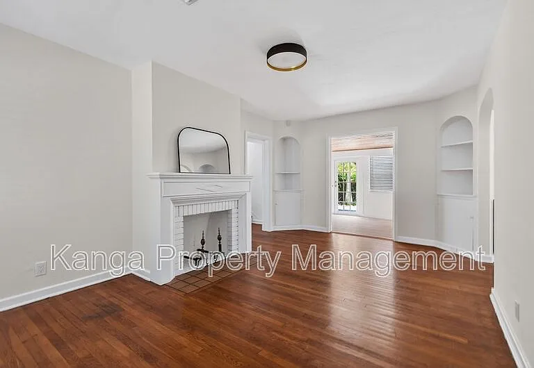 236 Greymon Dr — Photo 5