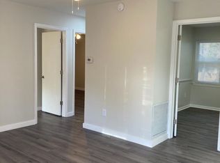 310 Brookedge Dr, Colonial Heights, VA 23834
