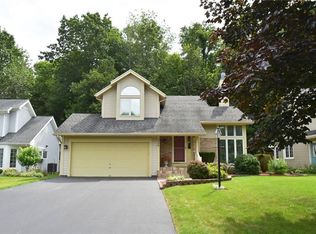 126 Eaglesfield Way, Fairport, NY 14450