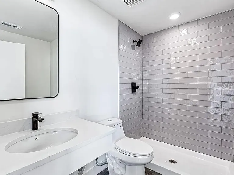 1416 Pierce St — Photo 8