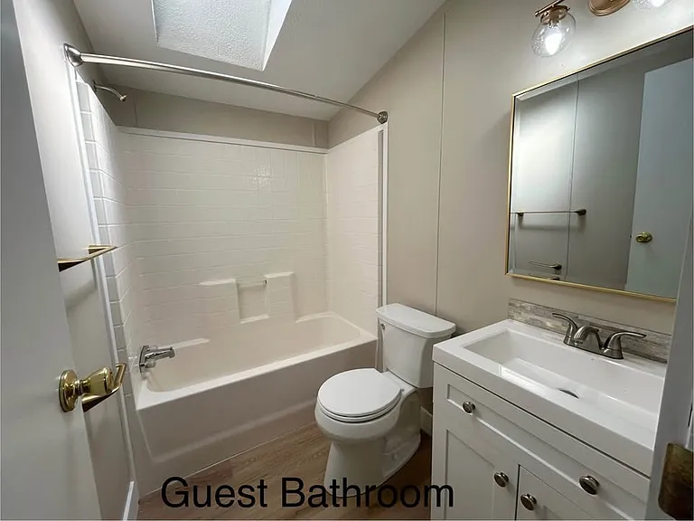 852 Charles Rd — Photo 43