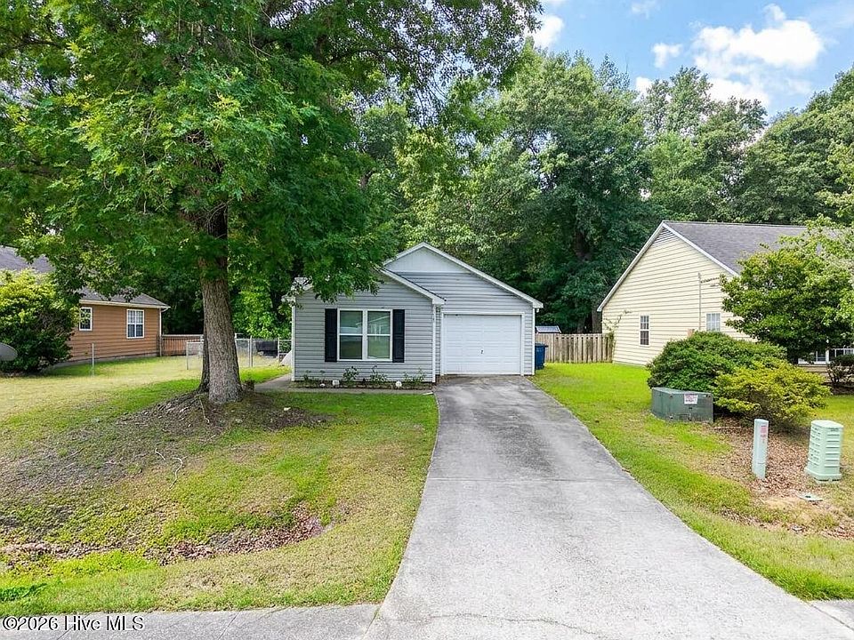 1st image of 616 S Hampton Drive