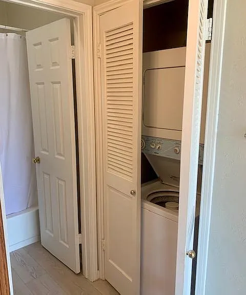 4315 Cole Ave #106 — Photo 11