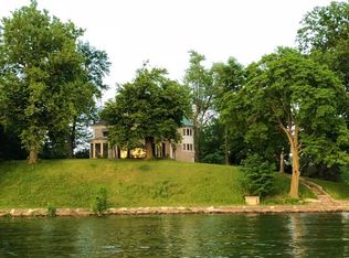 1680 E Shore Dr, Culver, IN 46511