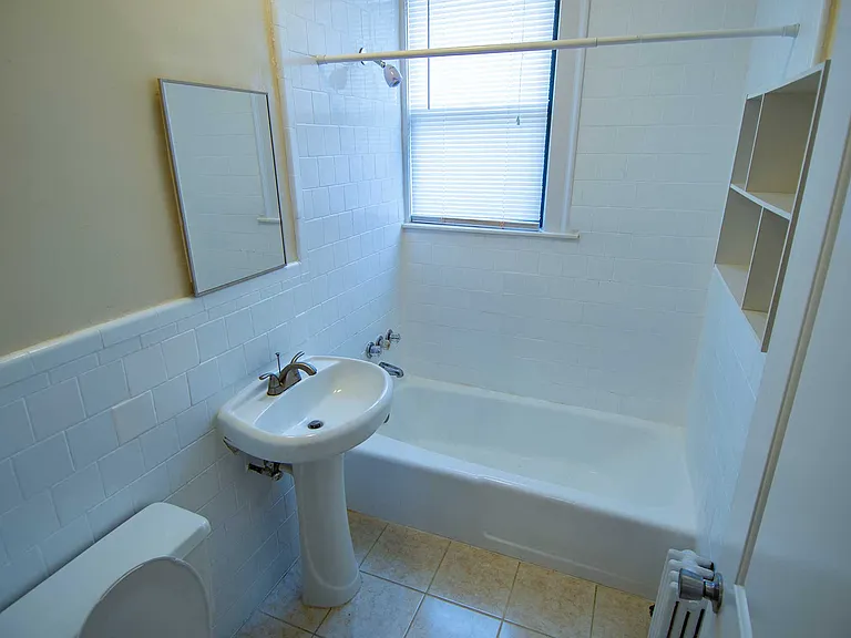Connecticut Avenue Apartments/Dore/The Abby — Photo 72