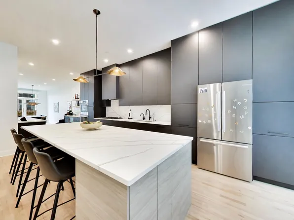 847 W Monroe St APT Penthouse 5, Chicago, IL 60607