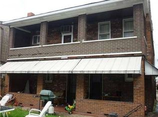 304 Sycamore St #1/2, Vandergrift, PA 15690