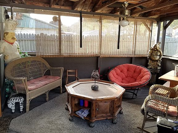 5th image of 505 Camden Ave