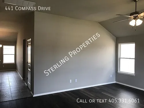 441 Compass Dr — Photo 10