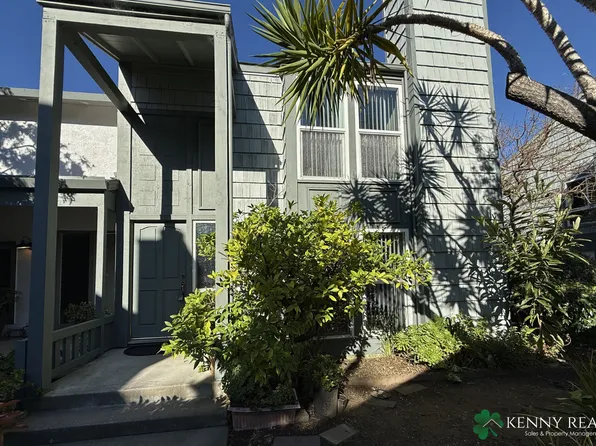 814 Magellan Ln, Foster City, CA 94404