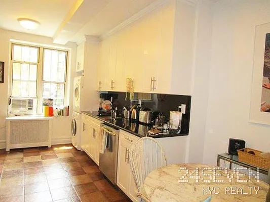 Rented by 24 7 NYC Realty Inc. | media 36