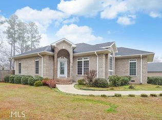 382 Brown St, Hartwell, GA 30643