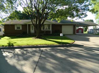 812 Lucy St, Perryville, MO 63775